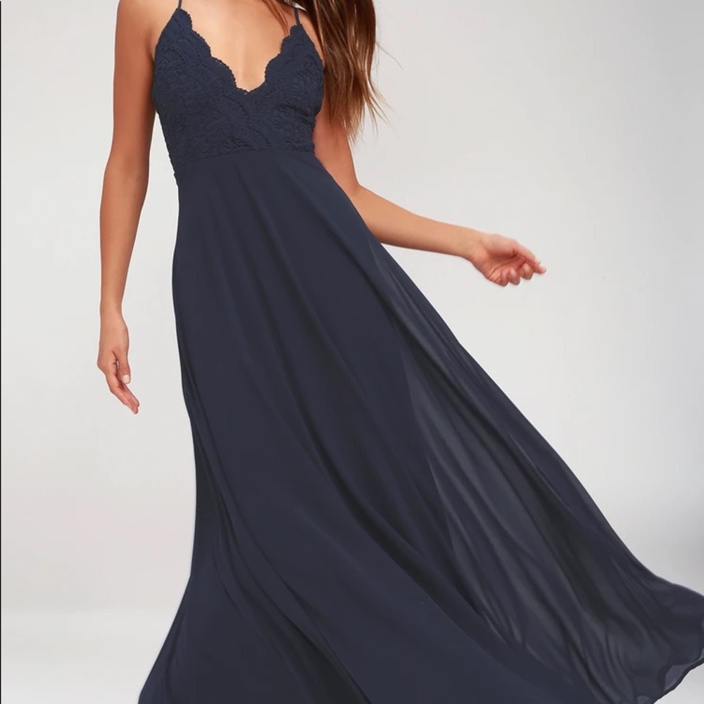Lulu’s Madalyn Navy Lace Gown